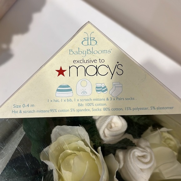 Baby Blooms Gender Neutral Baby Gift Set Flower Bouquet! - Picture 4 of 8